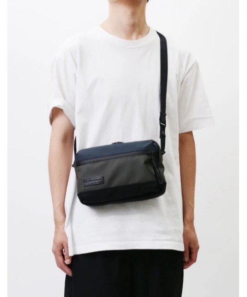 Slick shoulder bag No.02486 ｜master-piece | マスターピース
