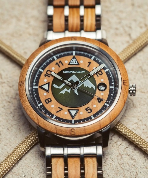 腕時計 Mountain Range 43mm - Cascades Douglas Fir「Original Grain / オリジナルグレイン」の画像