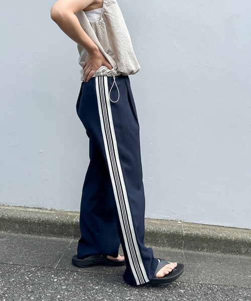 SUNDRYパンツ未使用 feepur スラックス パンツ サイドラインイージーパンツ