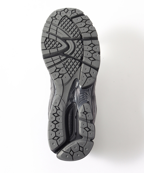 New Balance スニーカー 「New / ニューバランス」M2002REH