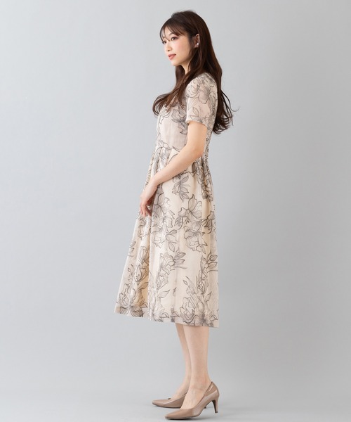 Rose Tiara シフォンワンピース　定価36,300円　新品タグ付き Rose Tiara】花柄 ロングワンピース シフォン プリーツ 大きい