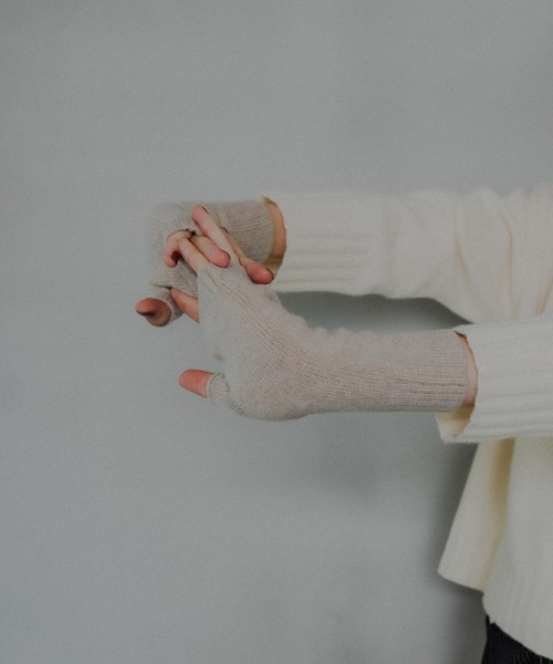 「William Brunton Hand Knits」 手袋 - ライトグレー レディース_画像7