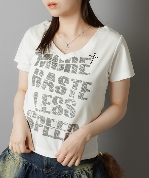 SPINNS tシャツ 「デコルテを見せるのが、ギャルではマスト