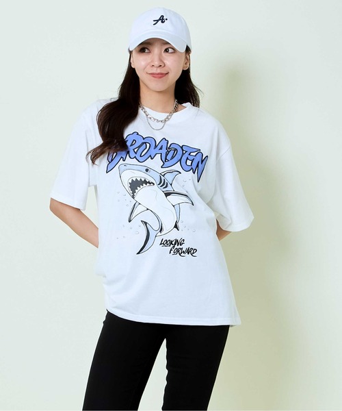 tシャツ サメハリツケロゴTシャツ/プリントオーバーサイズ半袖T
