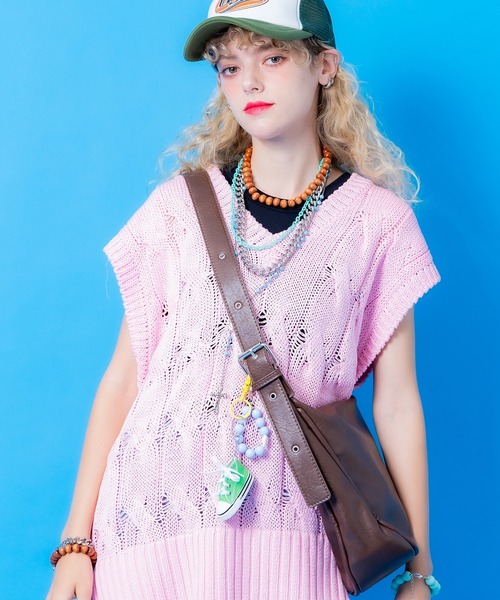 スニーカーキーホルダー　タッセル　ポップでキュートなキーホルダー♡ キーホルダー an meets zakka スニーカーキーホルダー : ZOZOTOWN
