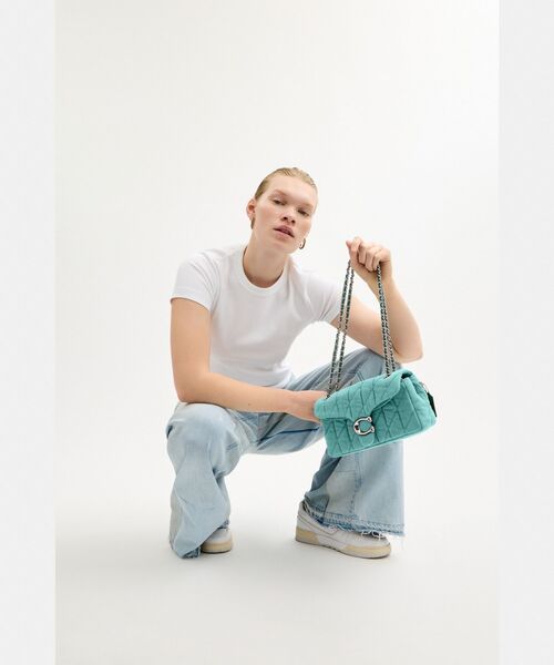 大人気のデニム【COACH】Tabby キルティング ショルダーバッグ26 COACH® | Tabby Shoulder Bag 26 With Quilting