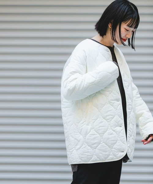 ITEMS URBANRESEARCH（アイテムズ アーバンリサーチ） ノーカラー