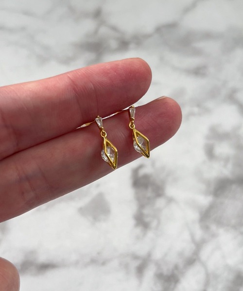 yu-ka ピアス YU-KA:ジオメトリック ドロップピアス Geometric drop