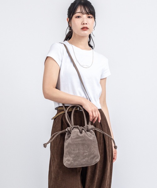 AULENTTI（オウレンティ） ショルダーバッグ バッグ 「AULENTTI