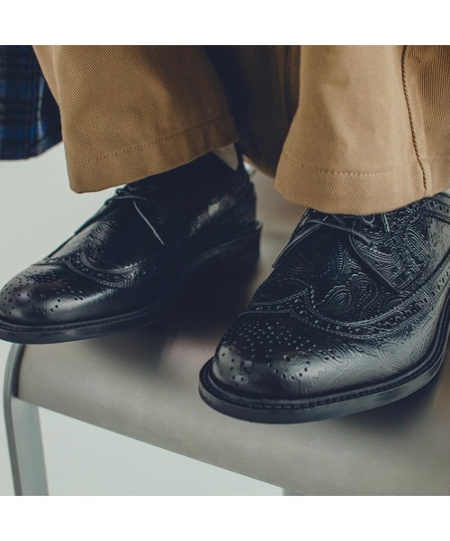 The Kenford Fineshoes ローファー CLASSIC WING TIP BLACK PAISLEY