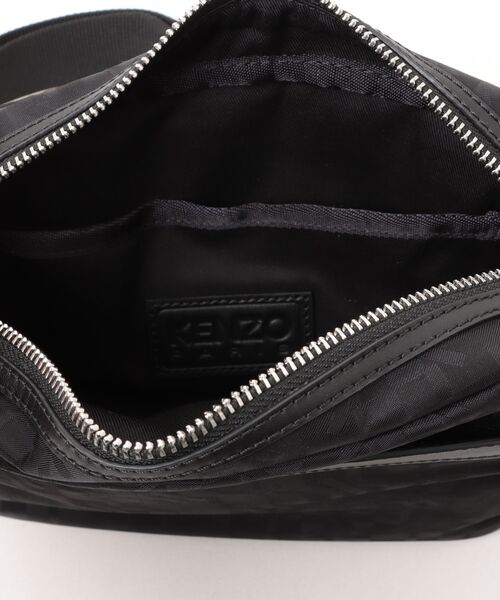 KENZO（ケンゾー） ショルダーバッグ KENZOGRAM CROSSBODY BAG メンズ