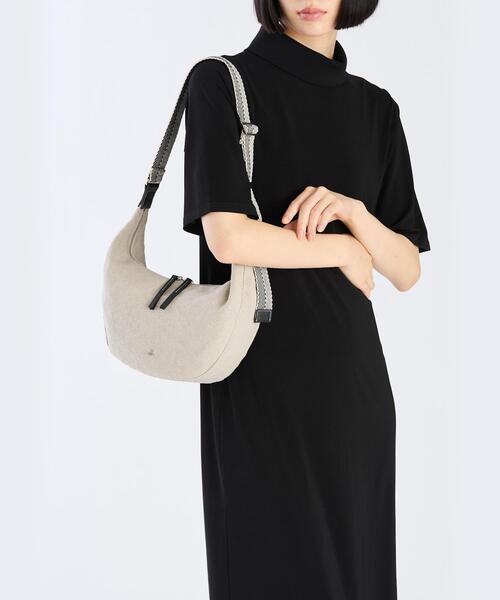 【agnes b.】アニエスベー YAX01−02 ショルダーバッグ agnes b.｜ショルダーバッグ (YAX01-02) | Rakuten Fashion(楽天
