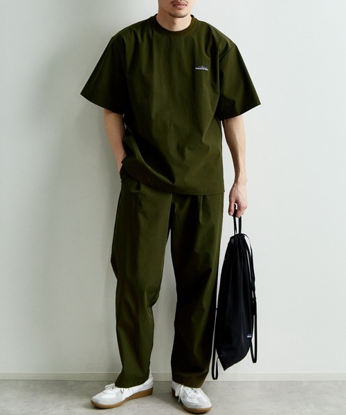 美品 THOUSAND MILE オリーブ ポロシャツ パンツ セットアップ 美品 THOUSAND MILE オリーブ ポロシャツ パンツ セットアップ