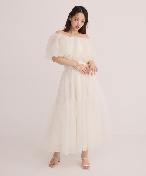 美品✨ エイミーイストワール　ブラウス　F オフショル　パール　パフスリーブ 美品✨ エイミーイストワール ブラウス F オフショル パール