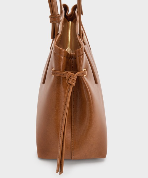 CHARLES ＆ KEITH（チャールズ&キース） ショルダーバッグ バッグ