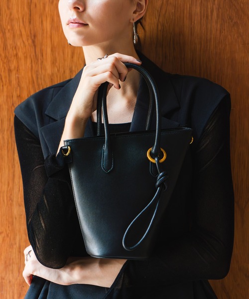 【美品✨】MAJO マヨ 2WAY ショルダーバッグ 本革 ライトブルー 美品✨】MAJO マヨ 2WAY ショルダーバッグ 本革 ライトブルー