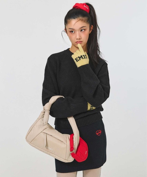 emis ショルダーバッグ バッグ PADDED ZIP POCKET SHOULDER BAG