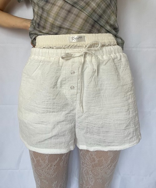 「美品」KJUS ホワイト ショートパンツ JEANASIS（ジーナシス） パンツ 「25quee」ガラアソートショートパンツ
