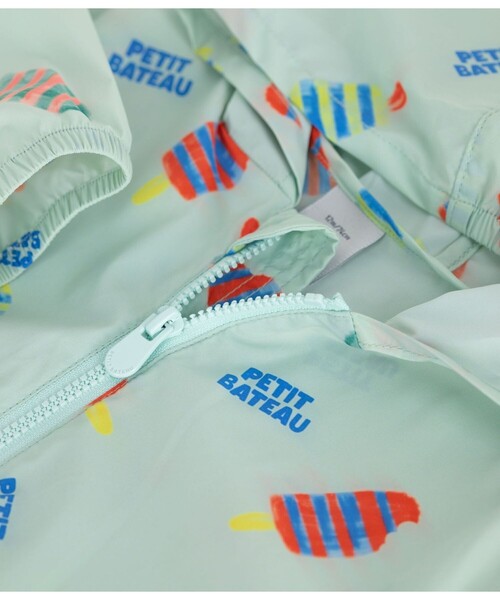 PETIT BATEAU（プチバトー） マウンテンパーカー アウター プリント