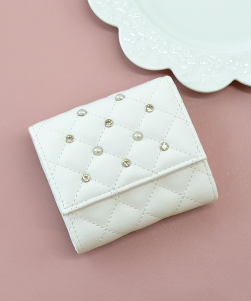 CHANEL ターコイズ キルティング 三つ折り財布 楽天市場】ターコイズ（ブランドシャネル）（レディース財布