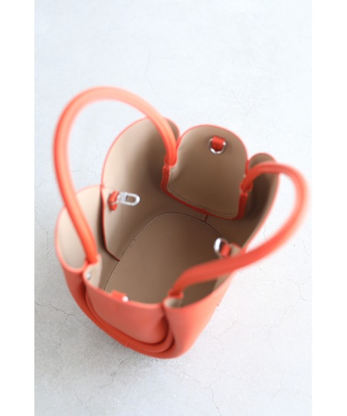 cawaii ハンドバッグ ポーチ・ストラップ付 花咲くチューリップバッグ