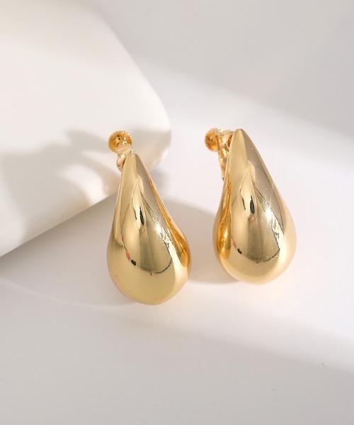 モッカイト✴︎ランタンカービング＊ピアスorイヤリング マルカジット