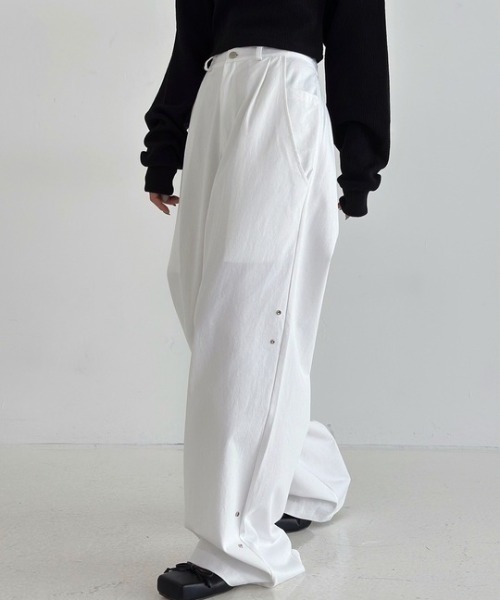 ROOP TOKYO スラックス パンツ ボタン付き ルーズシルエットストレート