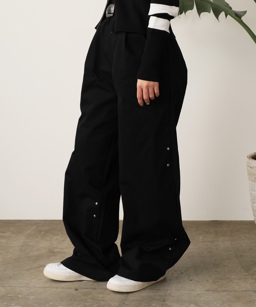 ROOP TOKYO スラックス パンツ ボタン付き ルーズシルエットストレート