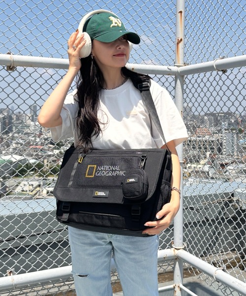 ナショナルジオグラフィック ショルダーバッグ バッグ 「日本未発売