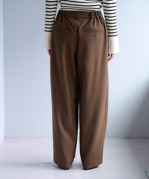 「PUAL CE CIN」 スラックス LARGE ベージュ レディースの画像