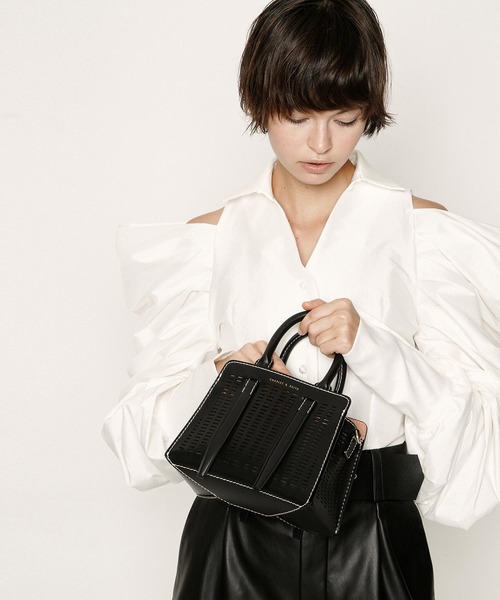 CHARLES ＆ KEITH（チャールズ&キース） バッグ ハンドバッグ クロック 
