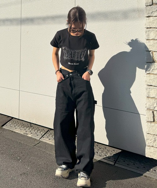 美品♡メモリー　ペインターデニムパンツ ワイドパンツ カジュアル　ストリート男女 MEMORY ジーンズ 「MEMORY」革パッチ ペインターデニムパンツ