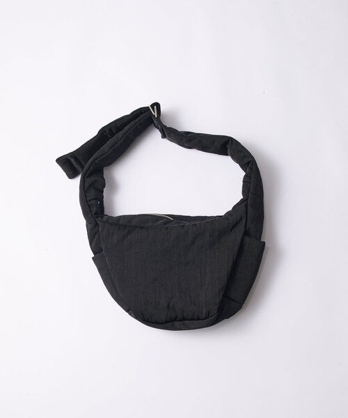 ITTI（イッチ） ショルダーバッグ 「ITTI / イッチ」ANNIE PUFFER TOWN