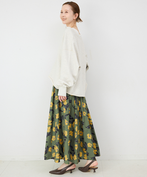 ◆新品タグ付き◆【SLOBE IENA】 フラワープリントタフタスカート　カーキ SLOBE IENA スカート フラワープリントタフタスカート
