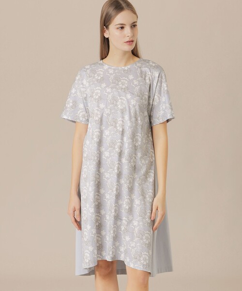 tシャツ 「婦人画報掲載」「BIBURY FLOWER」カラーバイブリーフラワーロングＴシャツ レディース