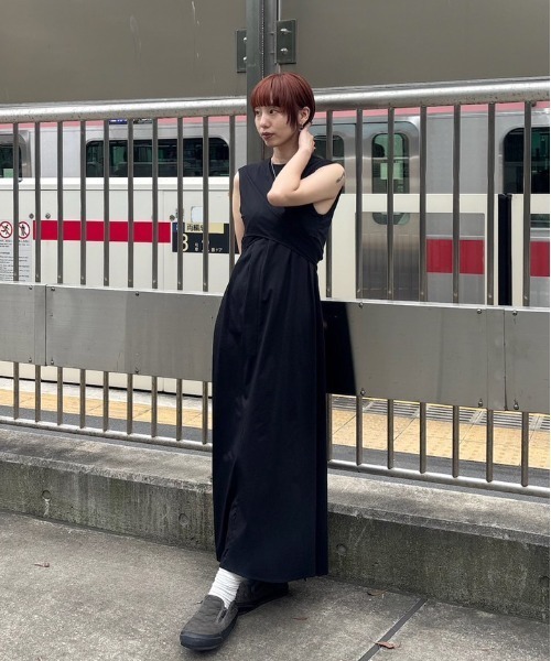Ameri（アメリ） ワンピース MEDI WASHABLE WAIST ROLL DRESS