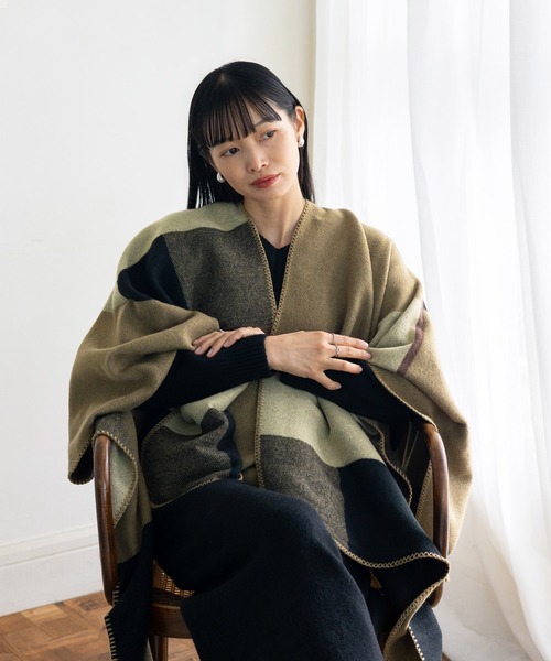 VitaFelice（ヴィータフェリーチェ） ポンチョ ブランケット風ポンチョ