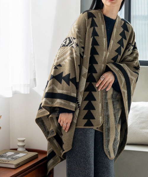 VitaFelice（ヴィータフェリーチェ） ポンチョ ブランケット風ポンチョ