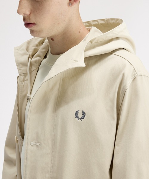 FRED PERRY（フレッドペリー） マウンテンパーカー ウインドブレーカー