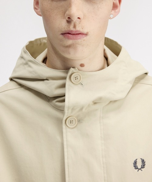 FRED PERRY（フレッドペリー） マウンテンパーカー ウインドブレーカー