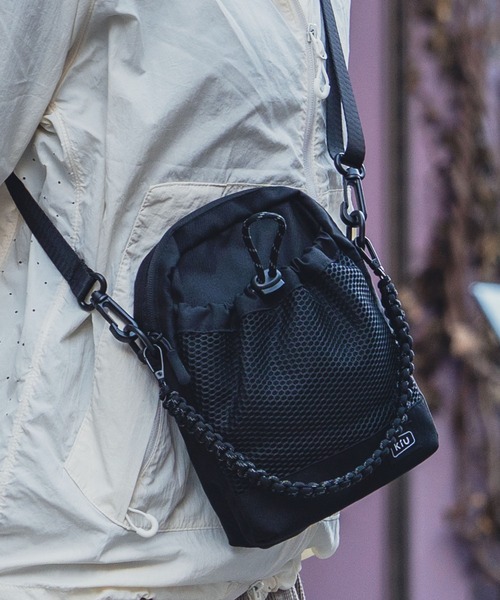 KiU（キウ） ショルダーバッグ 2wayパラコードメッシュポケット