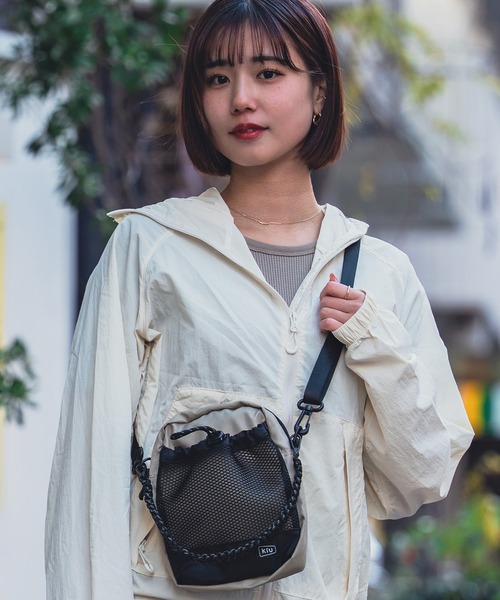KiU（キウ） ショルダーバッグ 2wayパラコードメッシュポケット