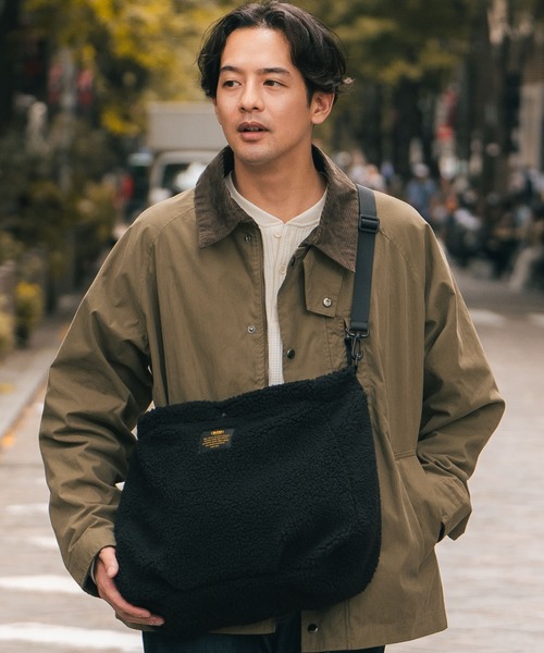 KiU（キウ） トートバッグ ボアバルーントートバッグ レディース