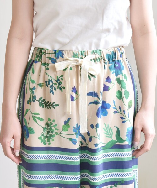 新品quaranciel花柄ワイドパンツ quaranciel パンツ quaranciel:「手洗い可能」SPRINTEX フラワー