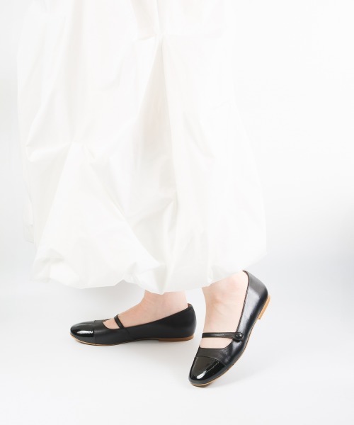パンプス コンビストラップパンプス/BONTRE 40051-US