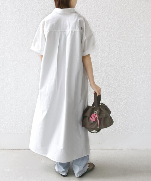 新品   ホワイト ひざ丈ワンピース 半袖 M サイズ6 SHIPS（シップス） ワンピース 半袖 「洗濯機可能」ワンポイント 刺繍