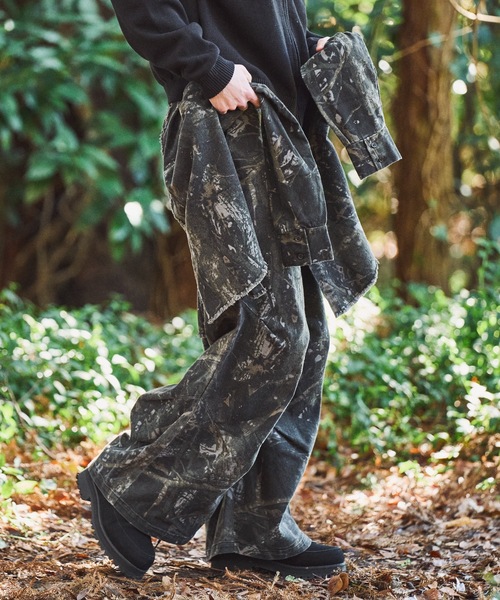 Casper John（キャスパージョン） パンツ Tree camo paleo tuck pants