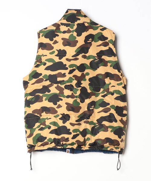 A BATHING APE（アベイシングエイプ） ダウンベスト MEDIUM イエロー