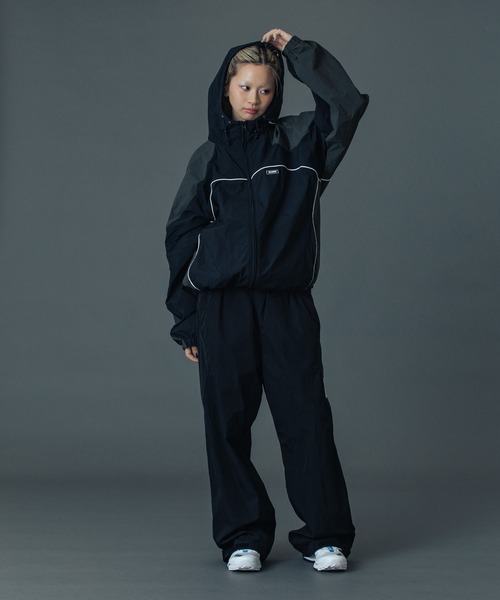 XLARGE（エクストラ ラージ） ナイロンジャケット PIPING HOODED
