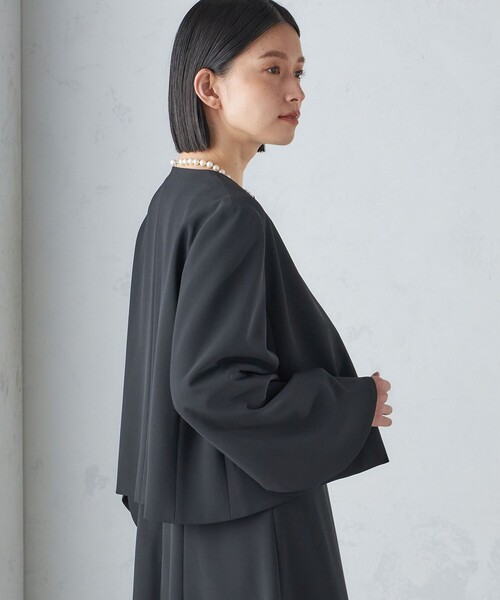 美品✨ トッカ ノーカラージャケット フレアスリーブ グログラン